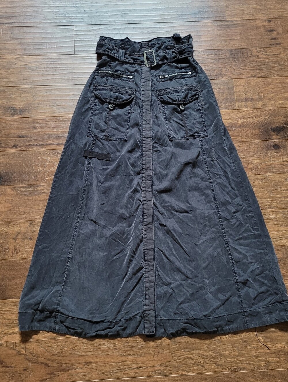 Black FP The Feeling Of Falling Skirt - Picture 2 of 8